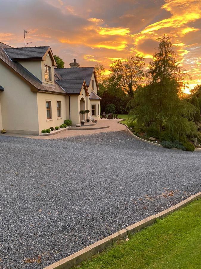 Corness House B&B Monaghan Bagian luar foto